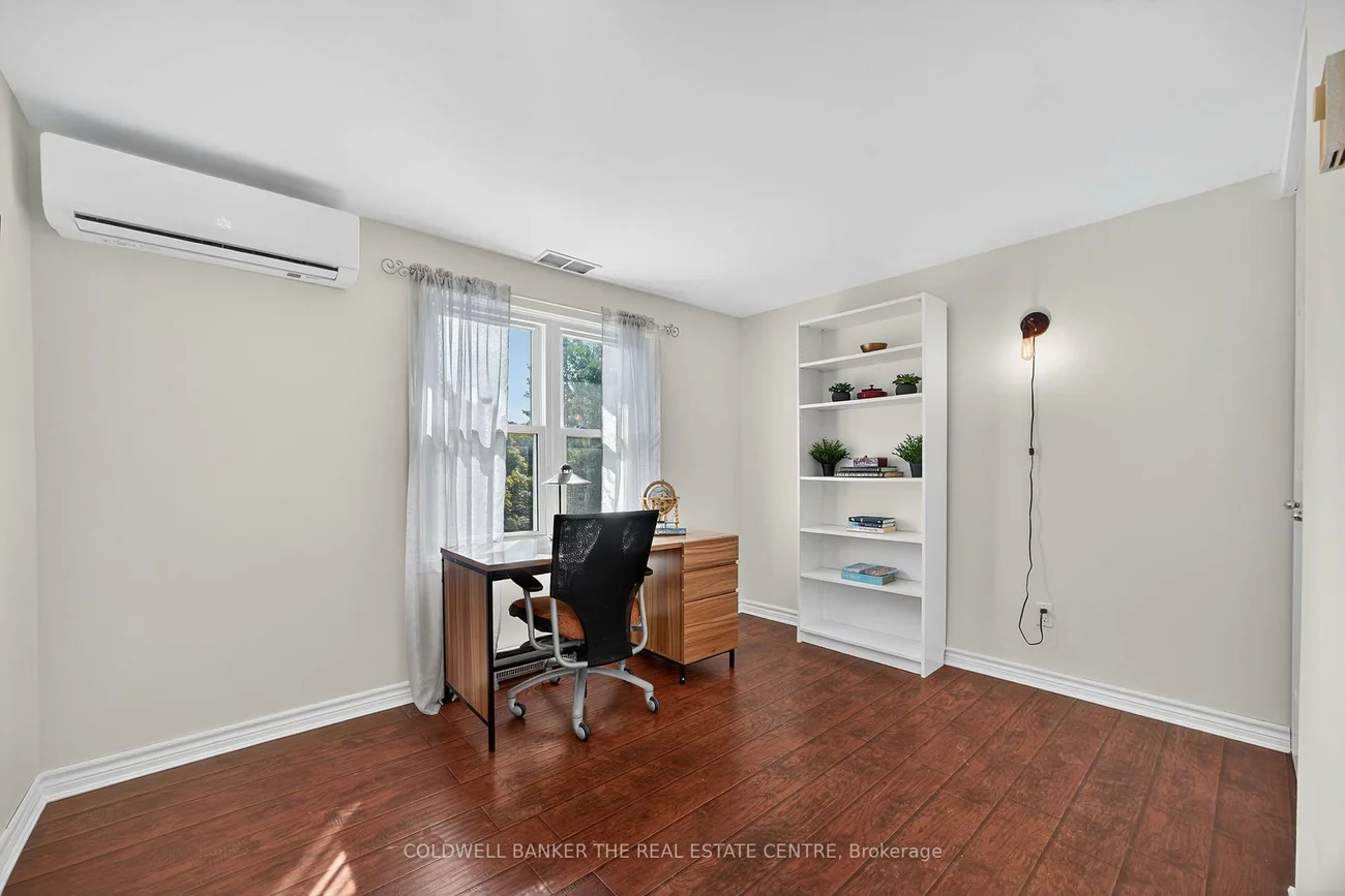 461, Sandford, Central Newmarket, Newmarket