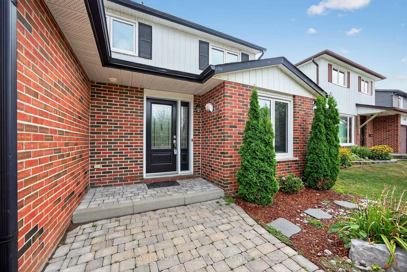 461, Sandford, Central Newmarket, Newmarket