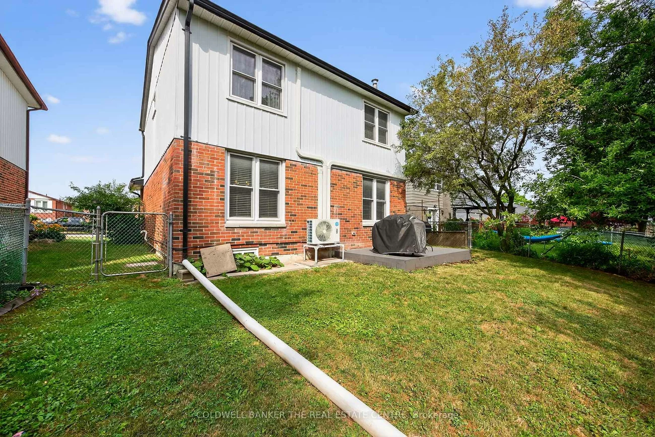 461, Sandford, Central Newmarket, Newmarket