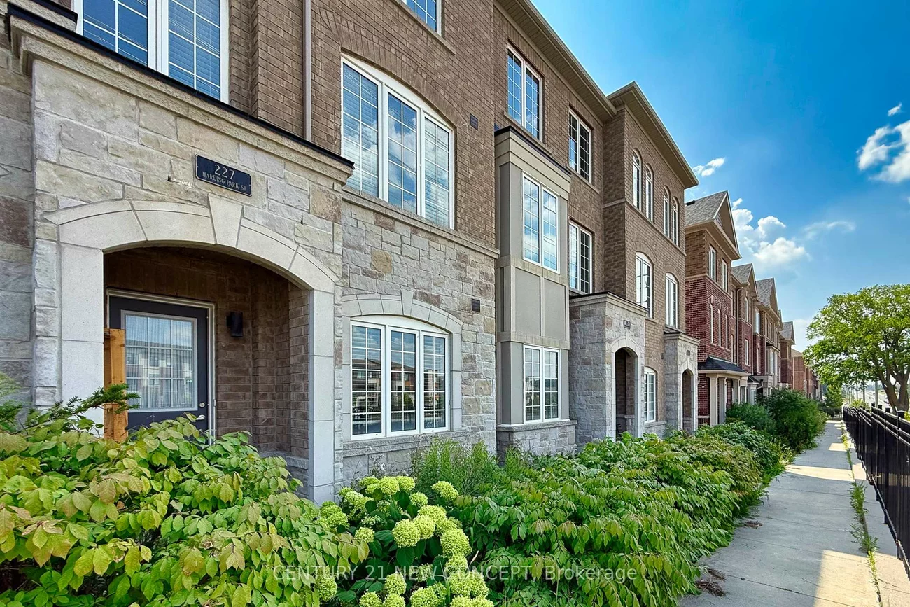 227, Harding Park, Glenway Estates, Newmarket