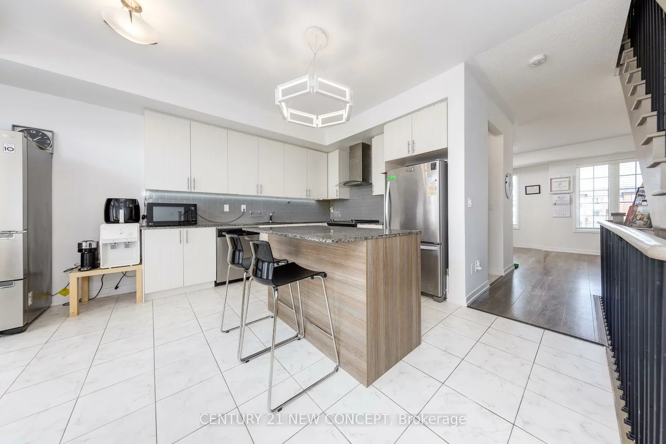 227, Harding Park, Glenway Estates, Newmarket