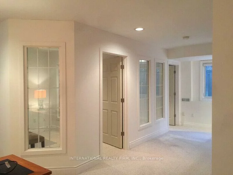 276, Sheridan, Gorham-College Manor, Newmarket