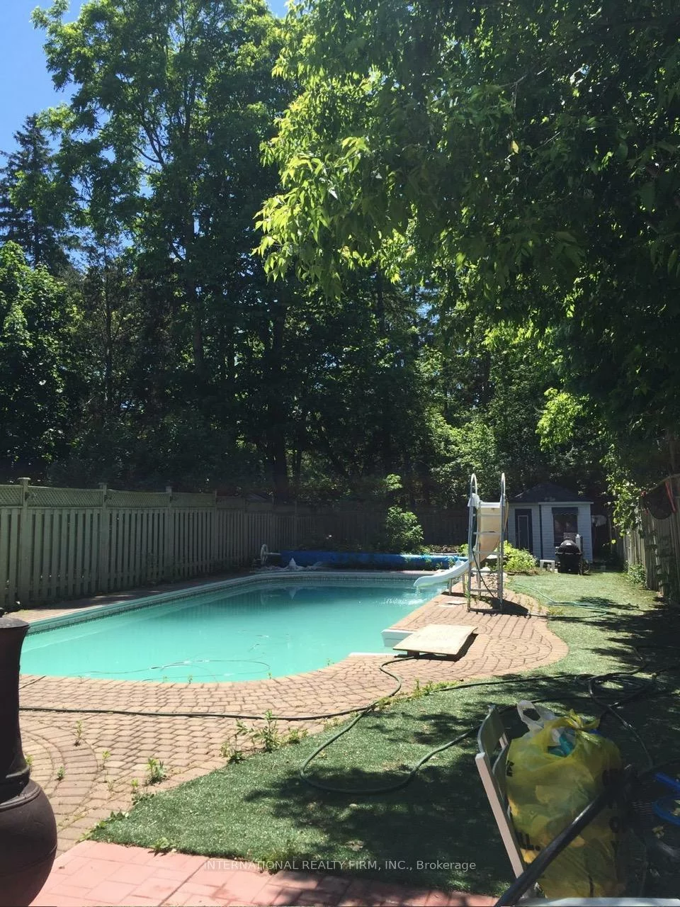 276, Sheridan, Gorham-College Manor, Newmarket