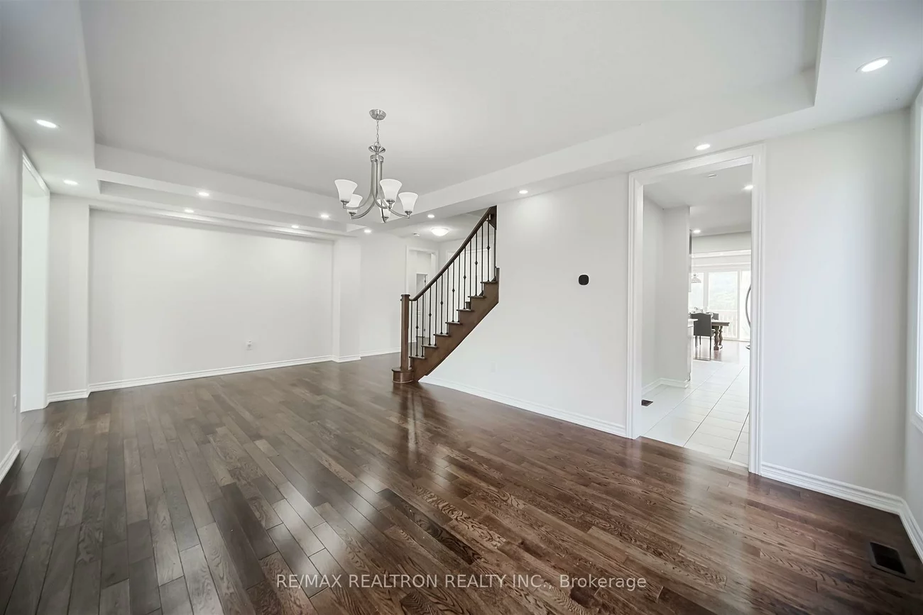 307, Reg Harrison, Glenway Estates, Newmarket