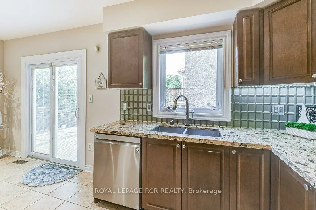 42, Mynden, Woodland Hill, Newmarket