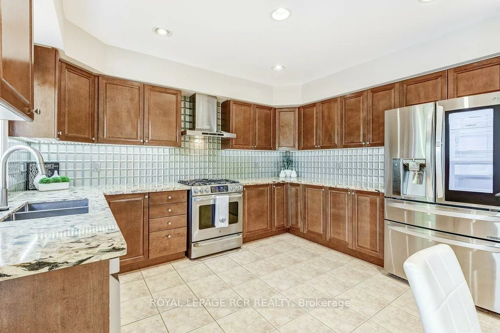 42, Mynden, Woodland Hill, Newmarket