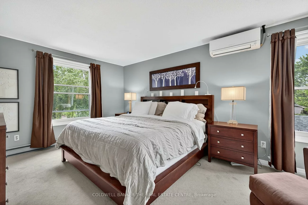 869, Magnolia, Huron Heights-Leslie Valley, Newmarket
