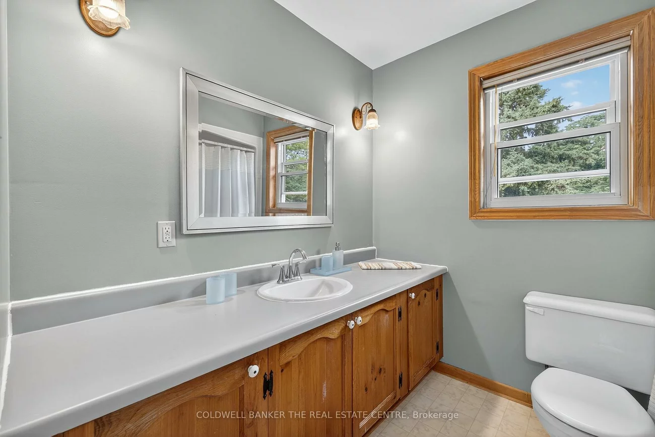 869, Magnolia, Huron Heights-Leslie Valley, Newmarket