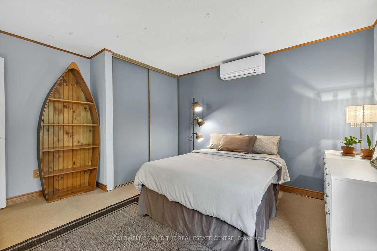 869, Magnolia, Huron Heights-Leslie Valley, Newmarket