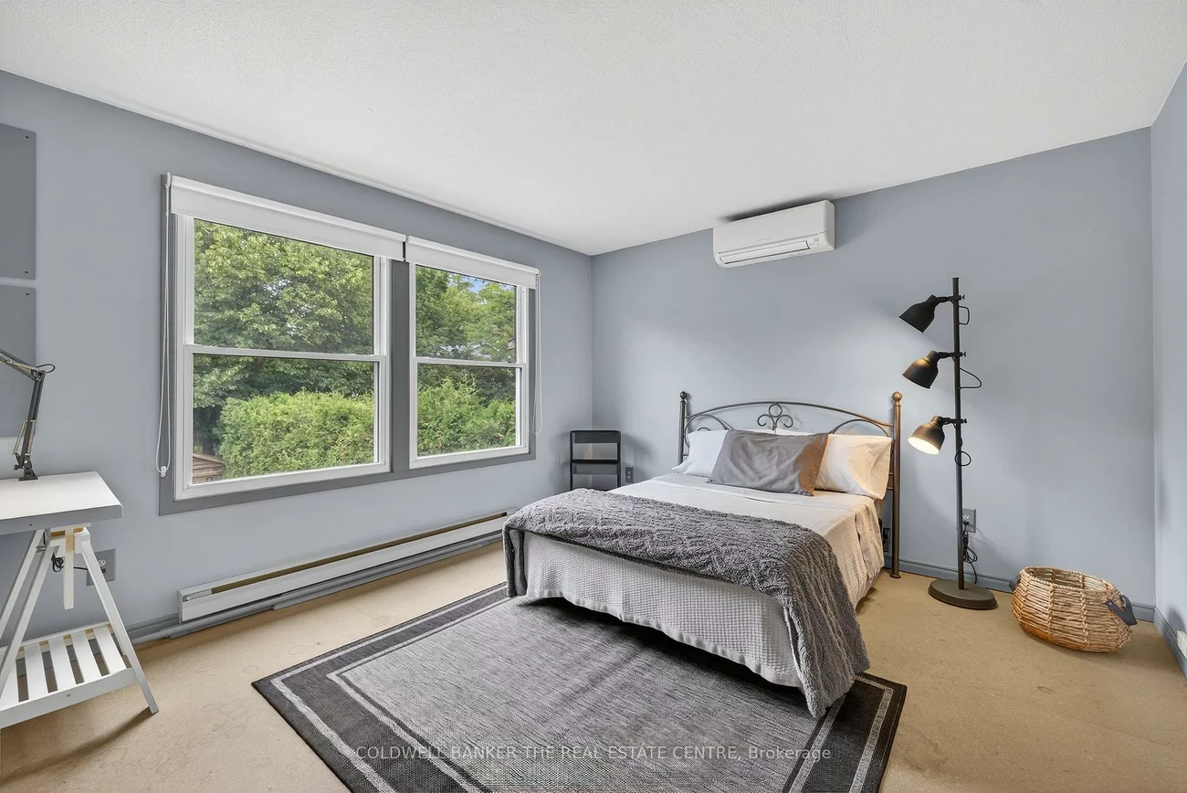 869, Magnolia, Huron Heights-Leslie Valley, Newmarket