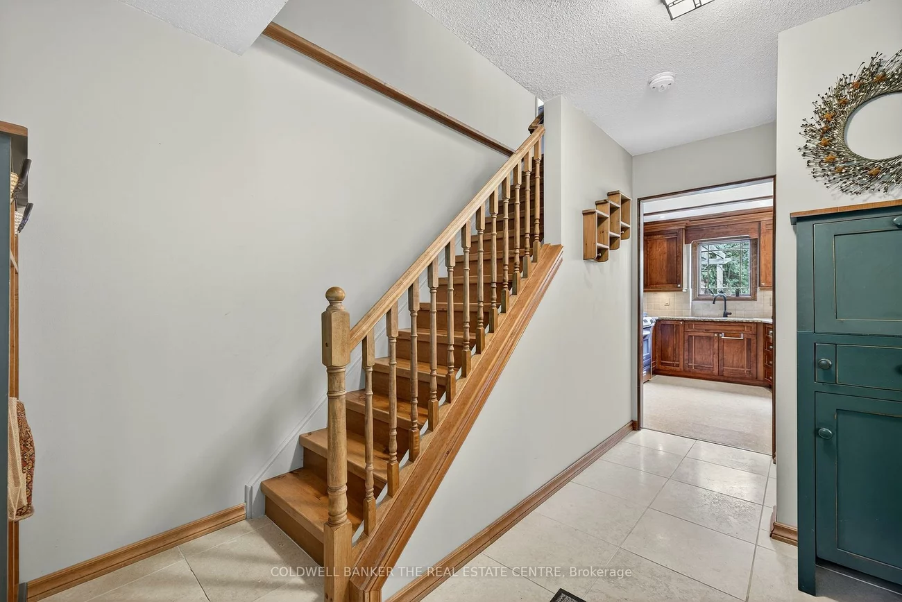 869, Magnolia, Huron Heights-Leslie Valley, Newmarket