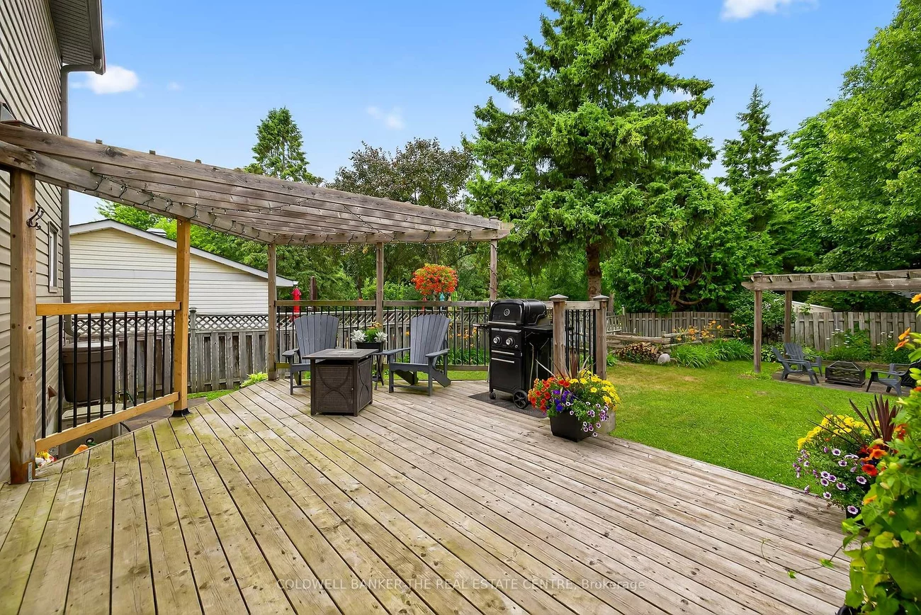 869, Magnolia, Huron Heights-Leslie Valley, Newmarket