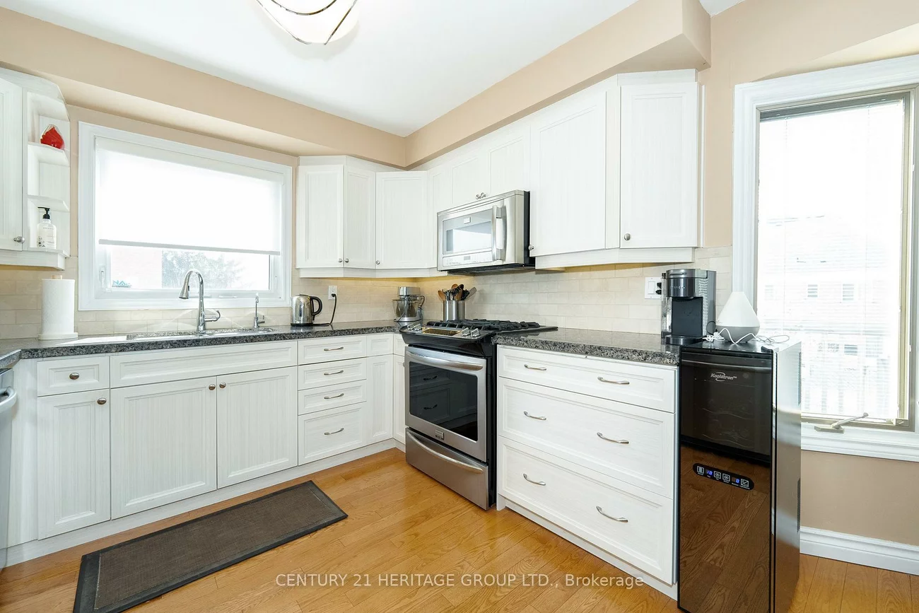 231, John Bowser, Glenway Estates, Newmarket