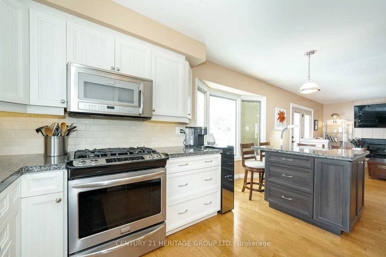 231, John Bowser, Glenway Estates, Newmarket