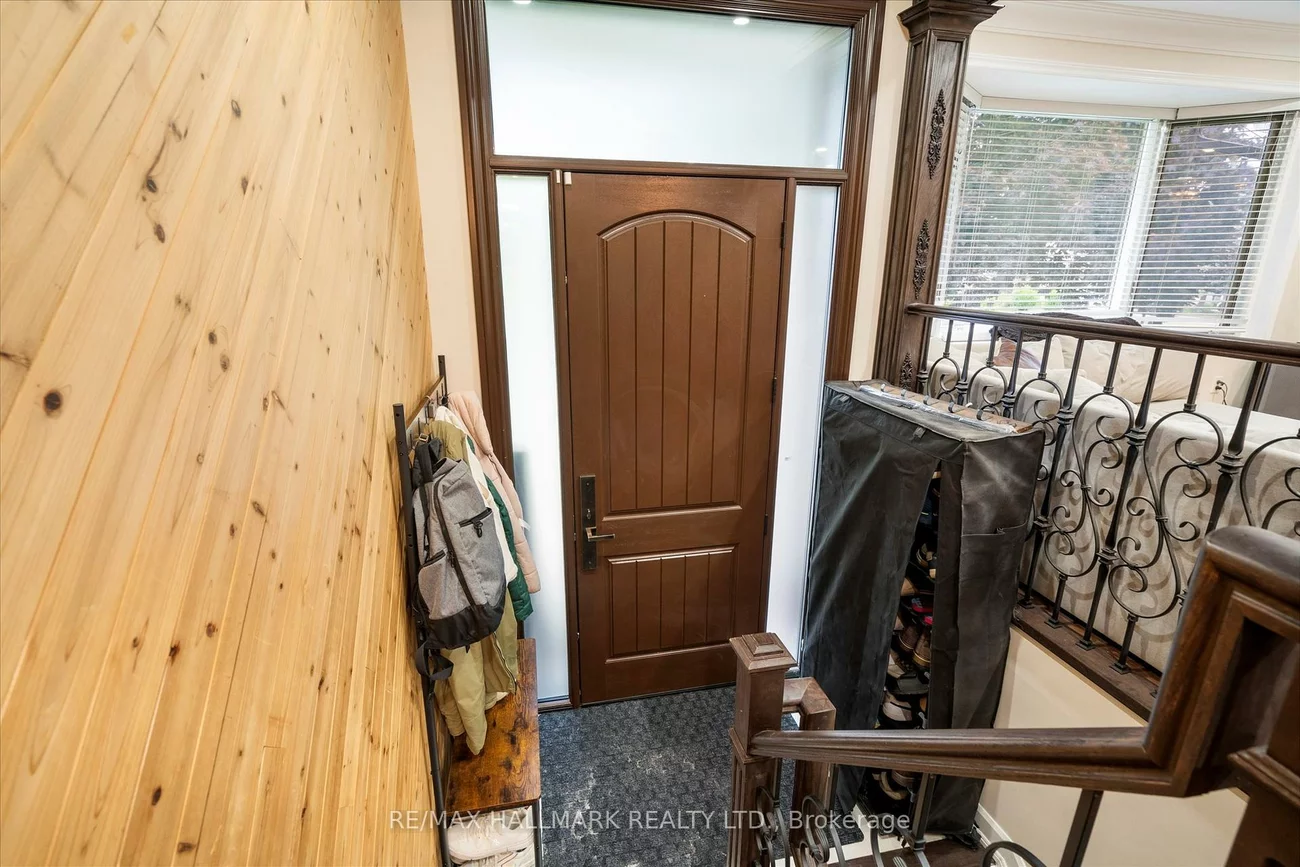 372, Dixon, Central Newmarket, Newmarket
