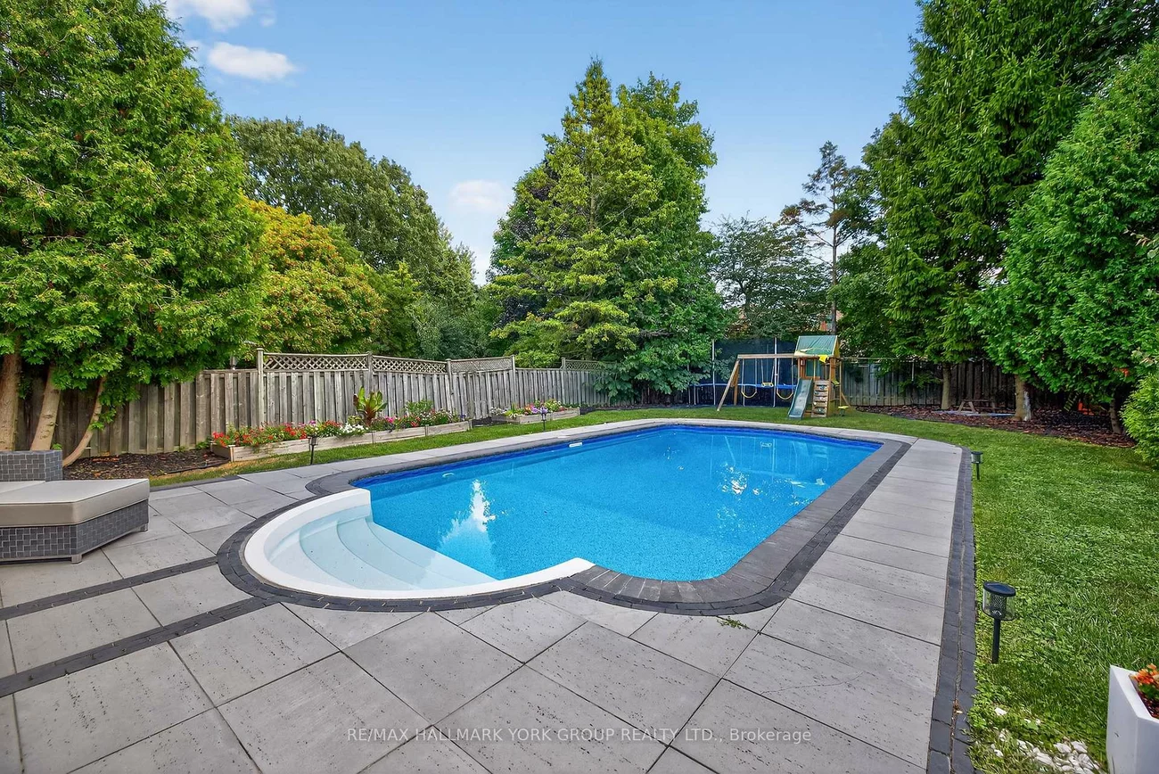 264, Mccaffrey, Glenway Estates, Newmarket