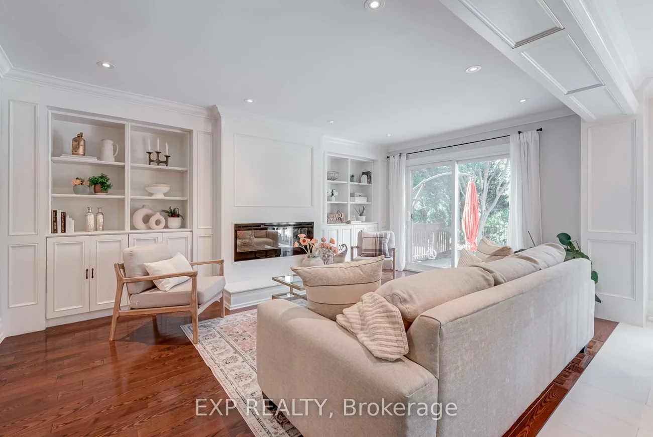 891, Leslie Valley, Huron Heights-Leslie Valley, Newmarket