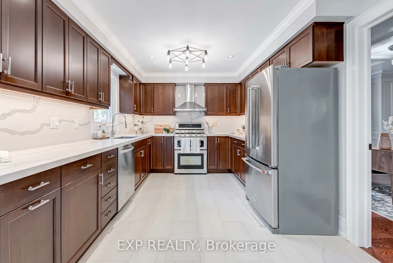 891, Leslie Valley, Huron Heights-Leslie Valley, Newmarket