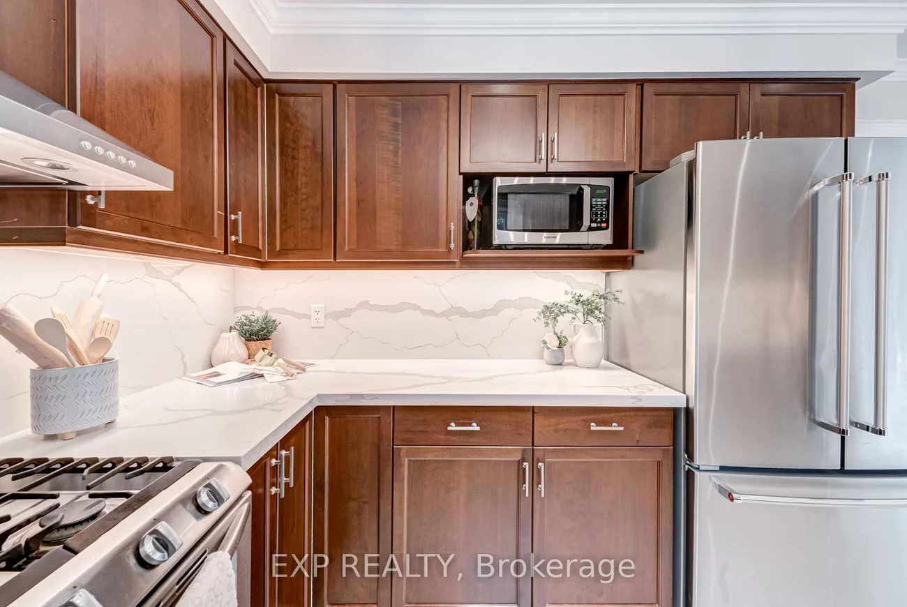 891, Leslie Valley, Huron Heights-Leslie Valley, Newmarket