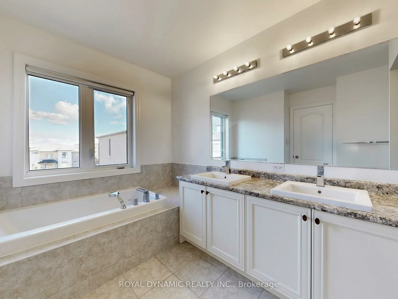 59, Tango, Woodland Hill, Newmarket