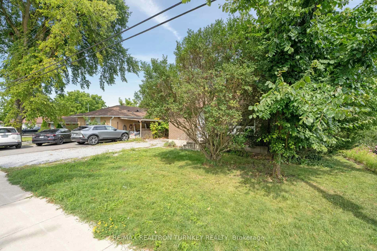 75, Bolton, Huron Heights-Leslie Valley, Newmarket