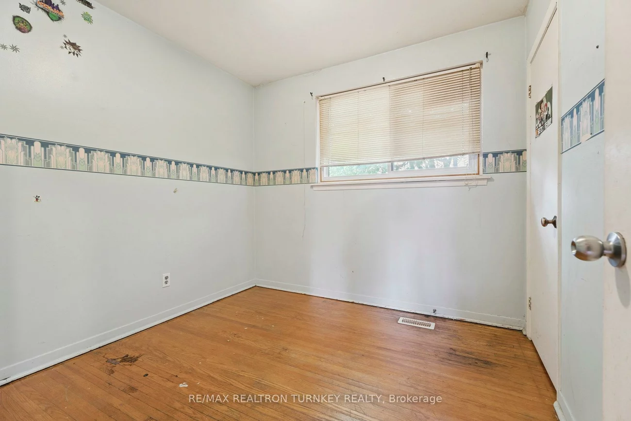 75, Bolton, Huron Heights-Leslie Valley, Newmarket