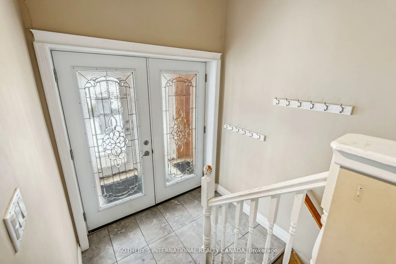 118, Queen, Central Newmarket, Newmarket