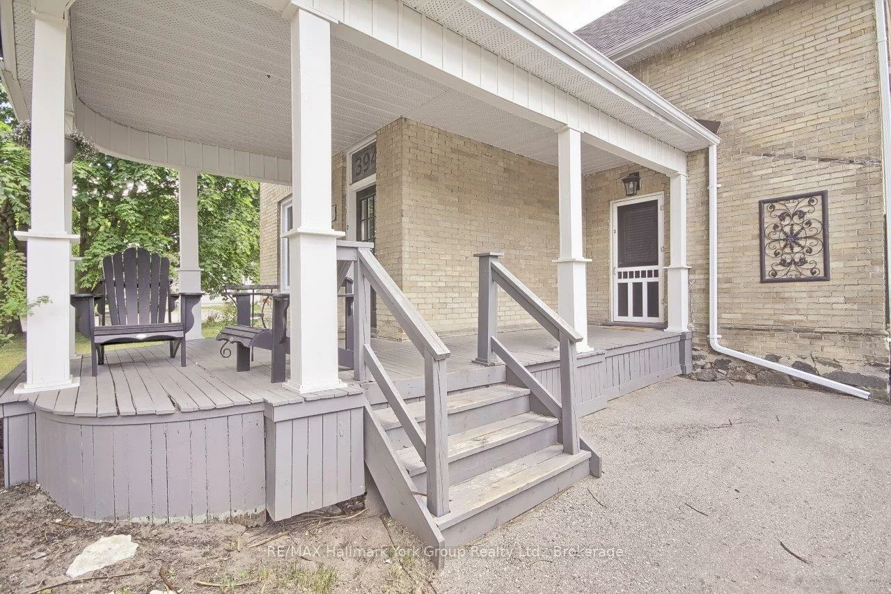 394, Eagle, Central Newmarket, Newmarket