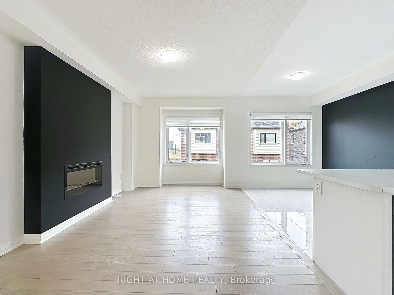 209, Vantage, Woodland Hill, Newmarket