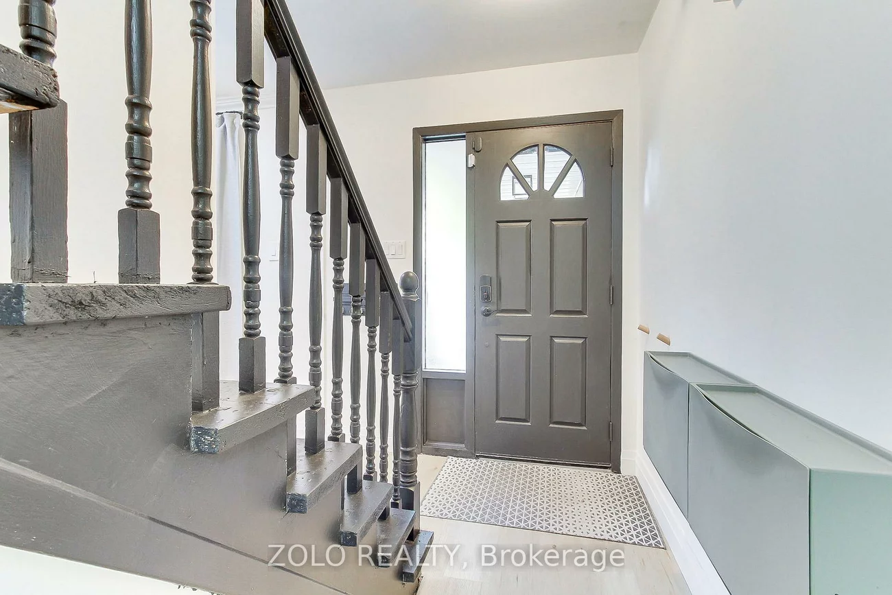 388, Terry, Central Newmarket, Newmarket