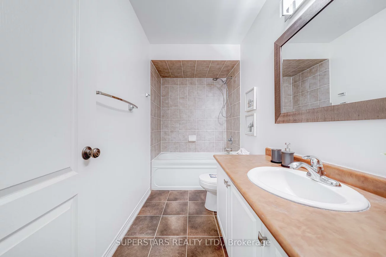 64, Osborne Family, Woodland Hill, Newmarket