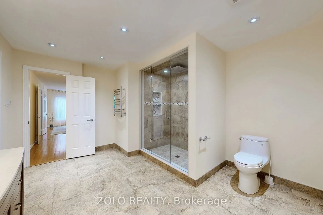 371, Binns, Glenway Estates, Newmarket