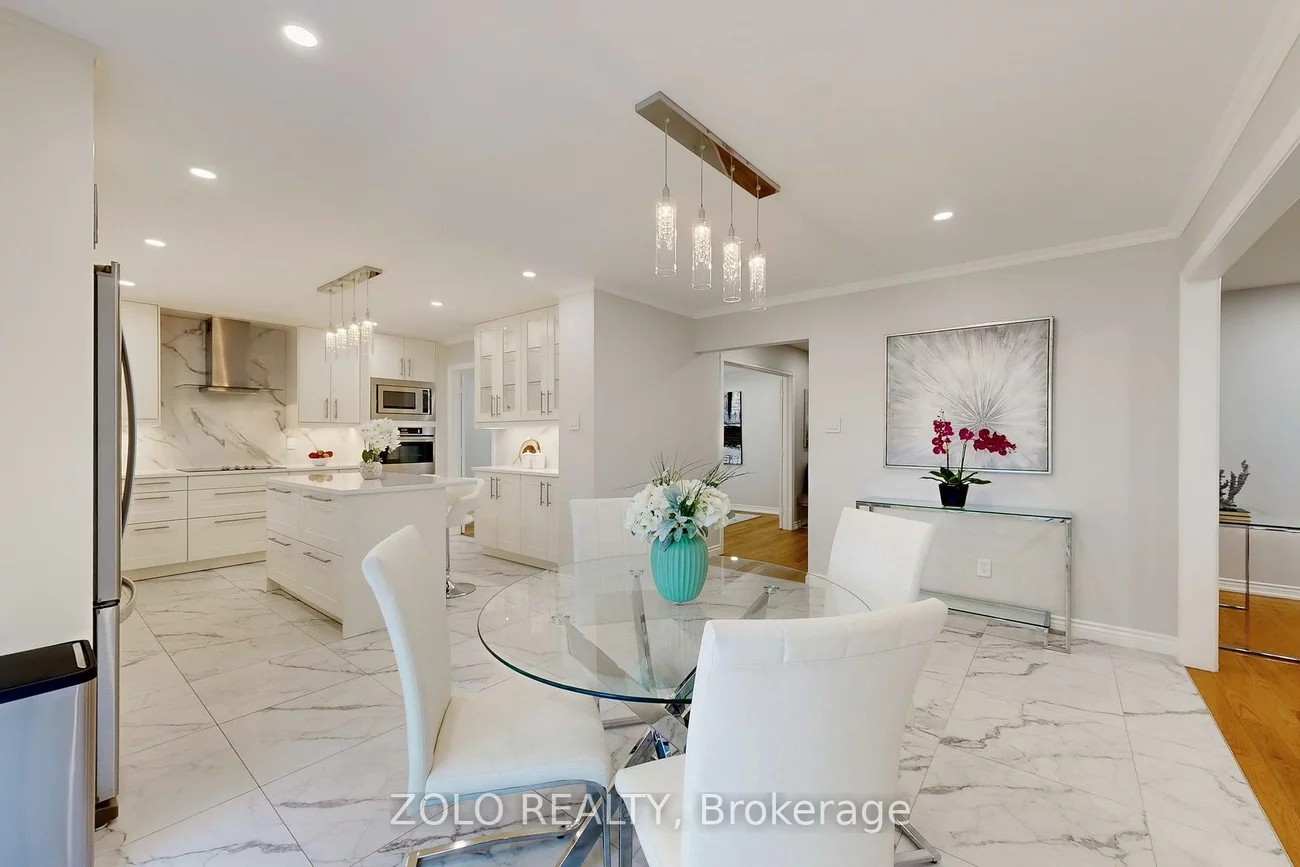 371, Binns, Glenway Estates, Newmarket