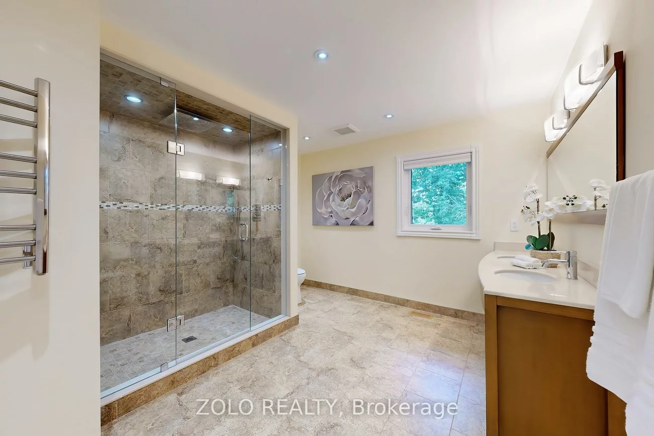 371, Binns, Glenway Estates, Newmarket