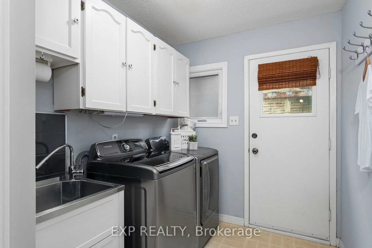 56, Manning, Gorham-College Manor, Newmarket