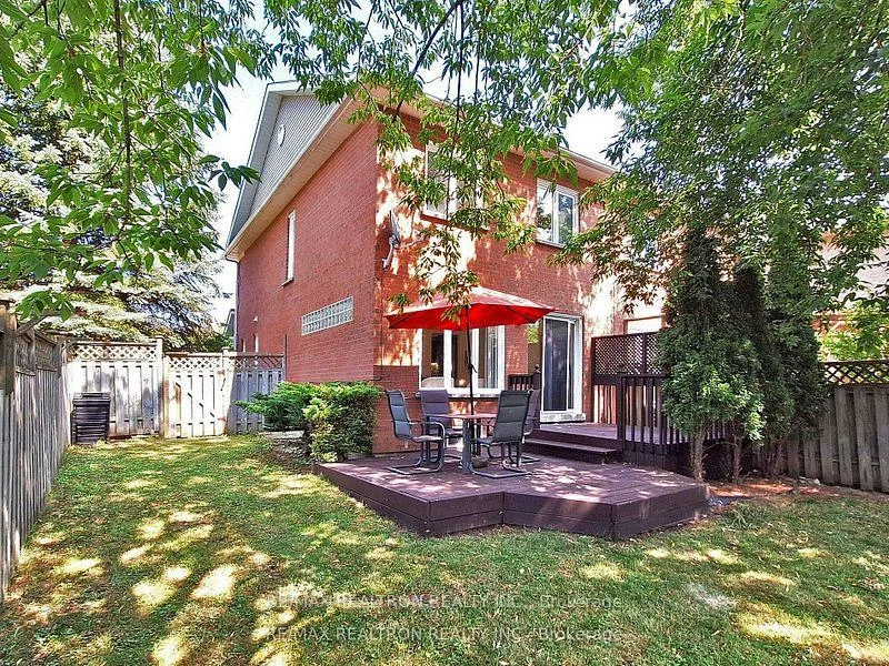 2, Foxtail, Armitage, Newmarket