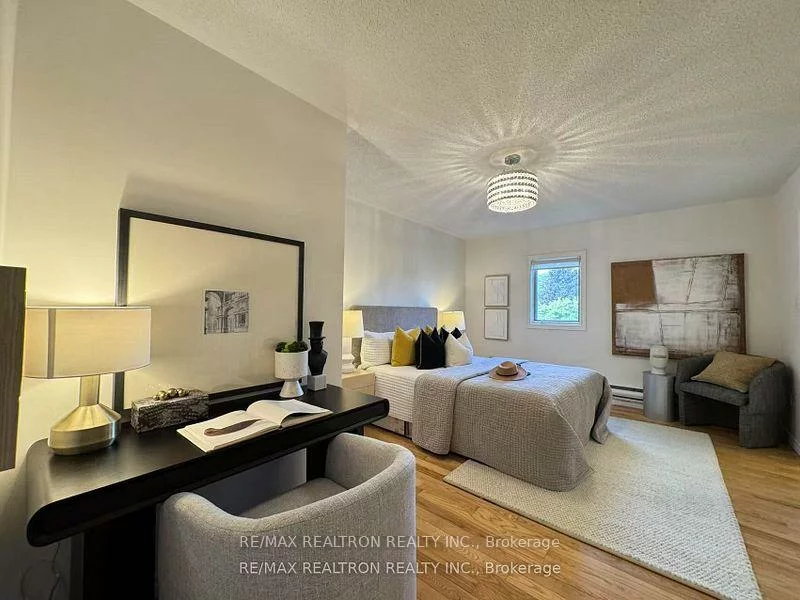 2, Foxtail, Armitage, Newmarket