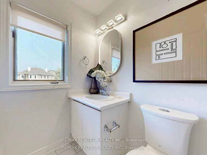2, Foxtail, Armitage, Newmarket