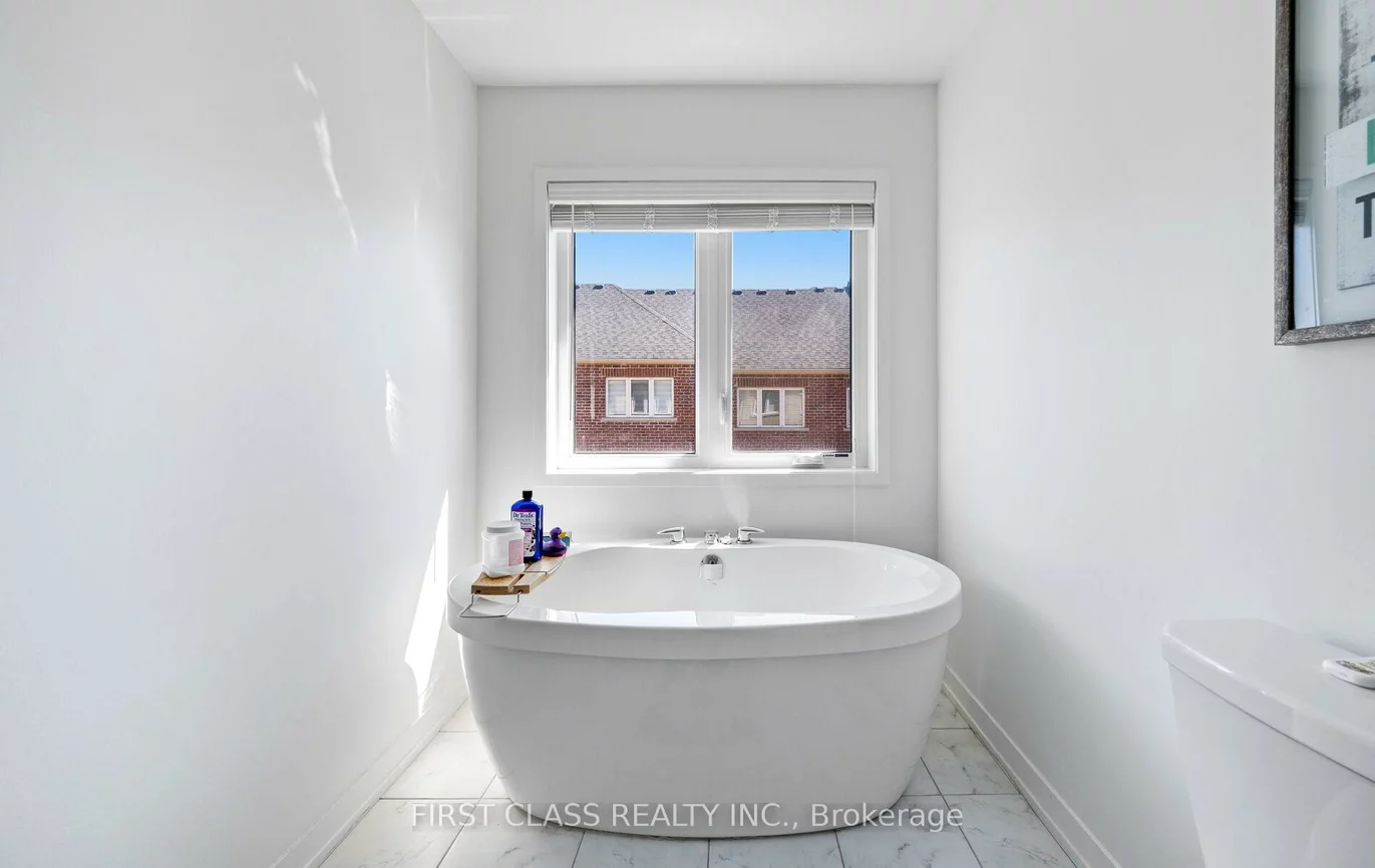 107, Knott End, Glenway Estates, Newmarket