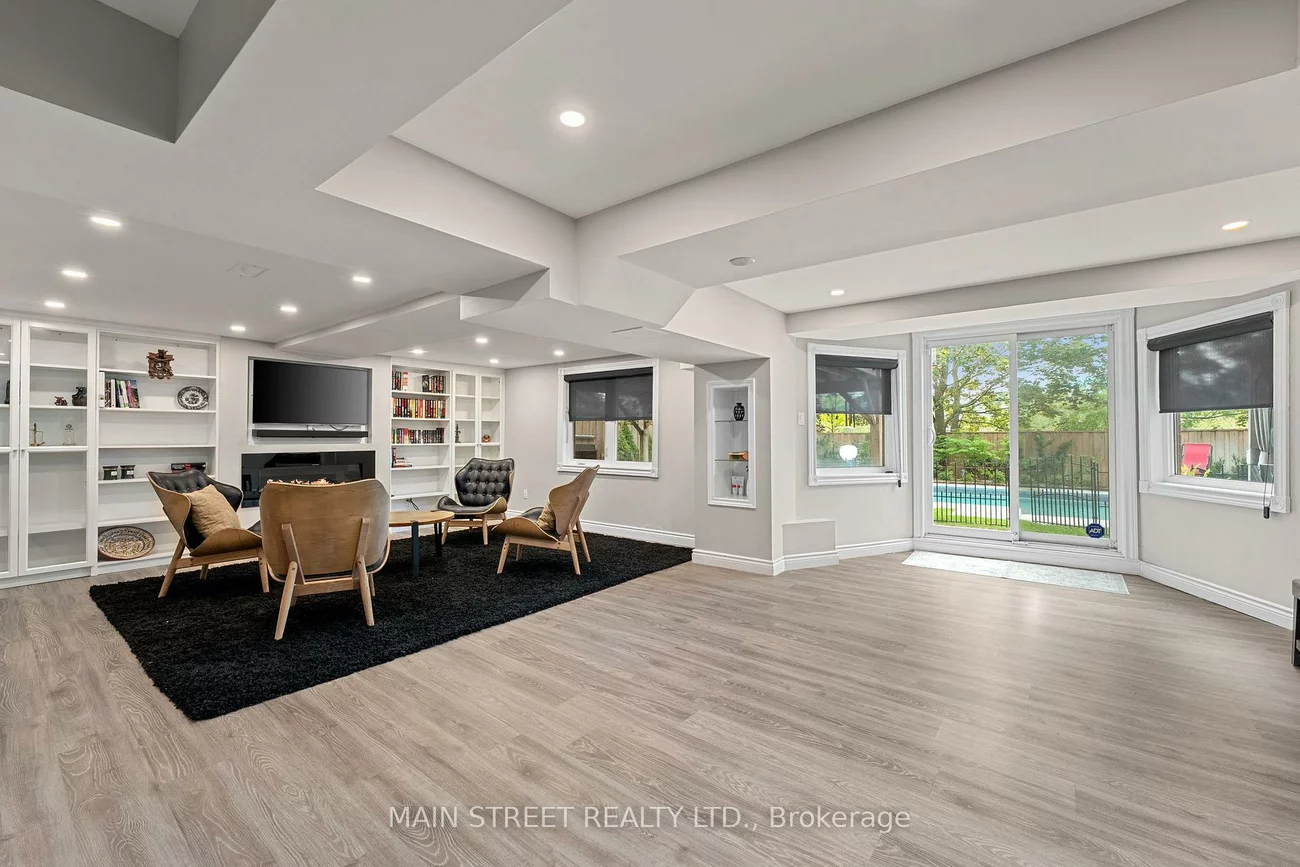 255, Glenway, Glenway Estates, Newmarket