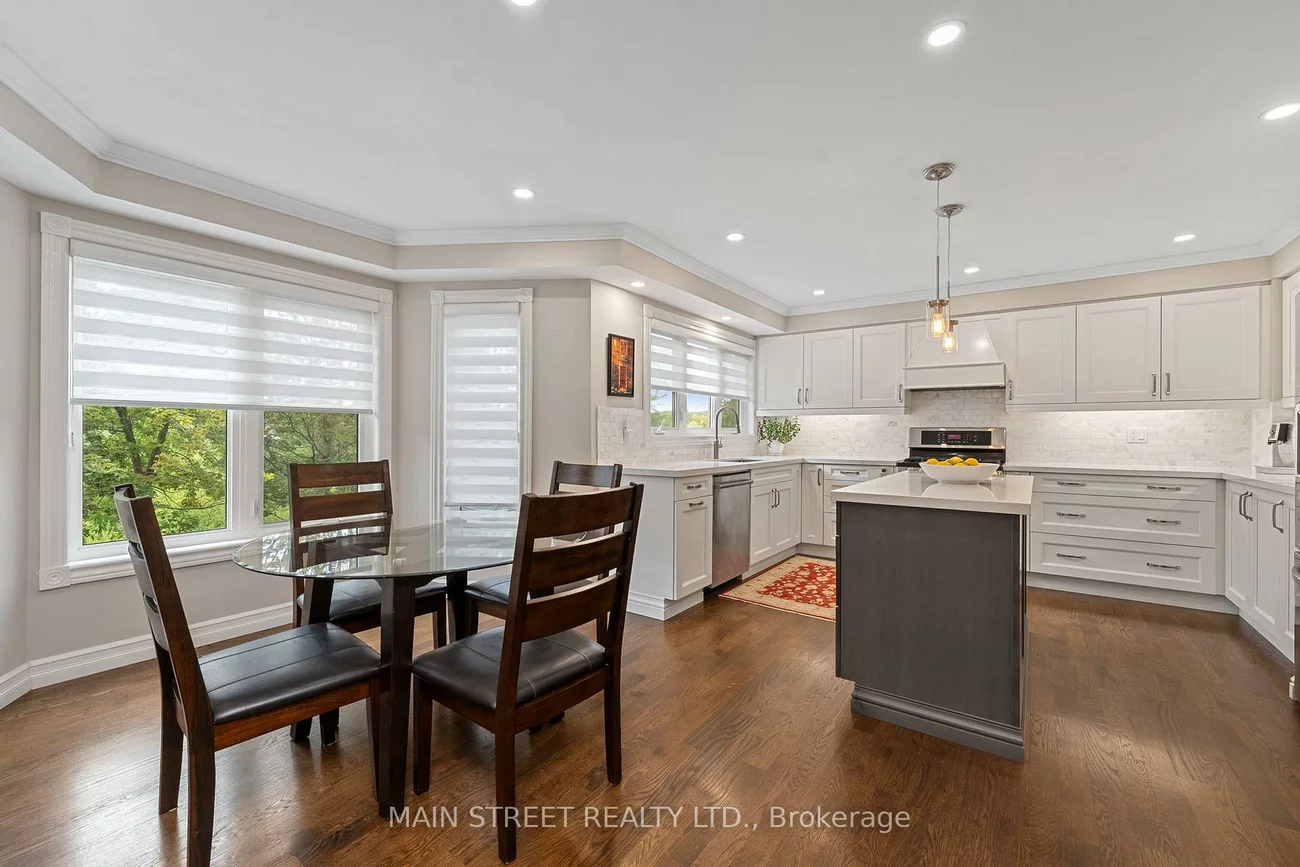 255, Glenway, Glenway Estates, Newmarket