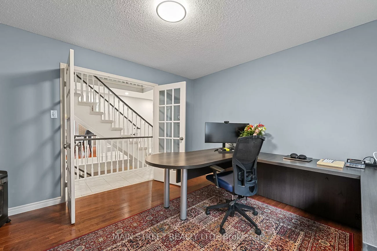 255, Glenway, Glenway Estates, Newmarket