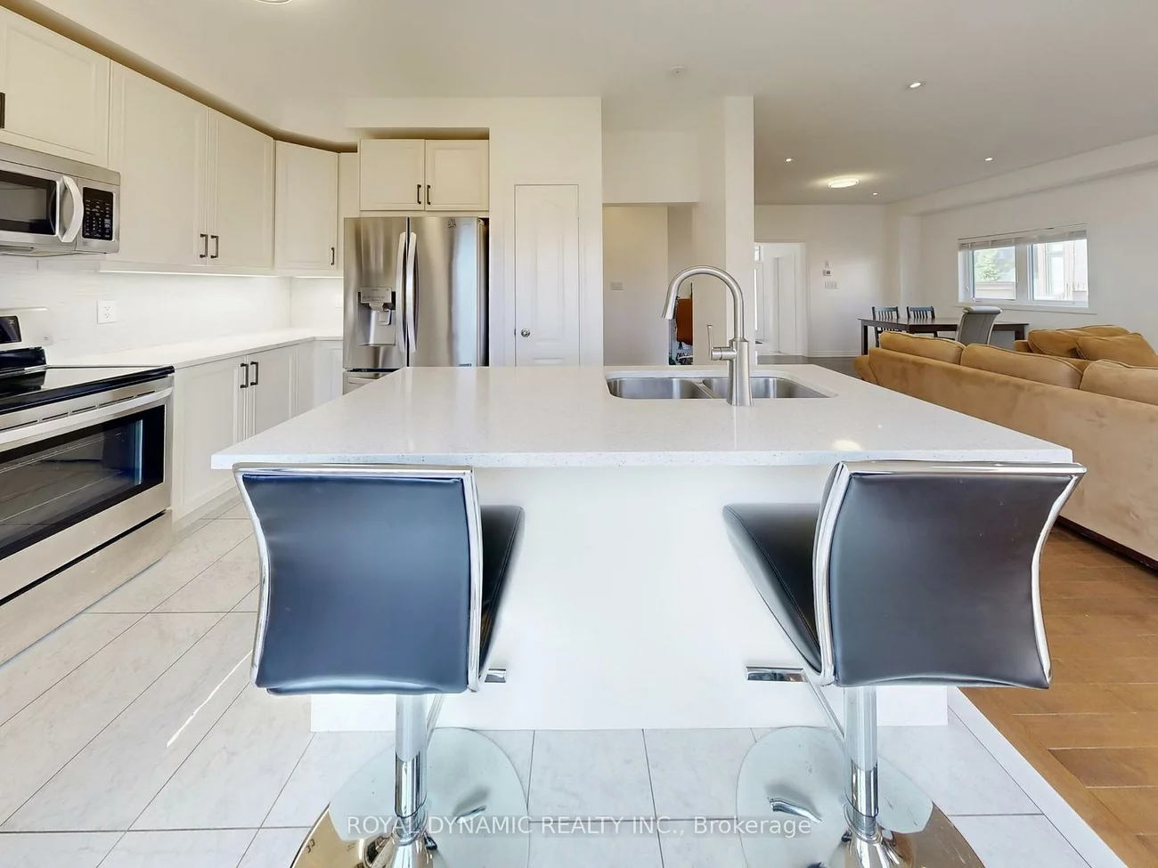 59, Tango, Woodland Hill, Newmarket
