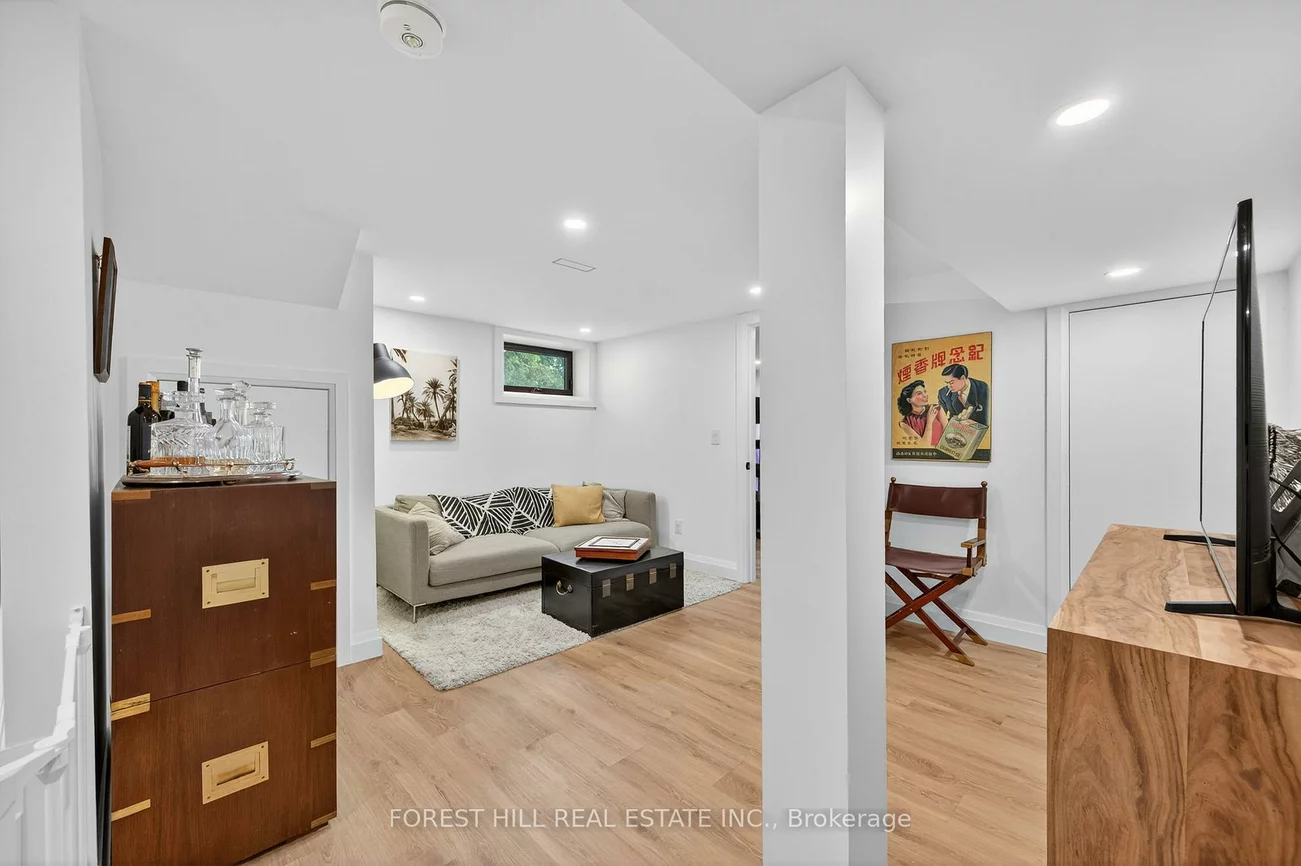 215, MAIN, Bristol-London, Newmarket