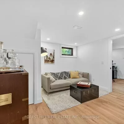 215, MAIN, Bristol-London, Newmarket