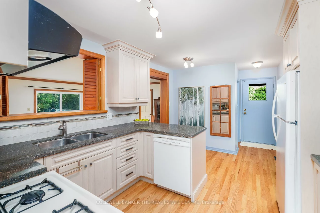 967, Lemar, Gorham-College Manor, Newmarket