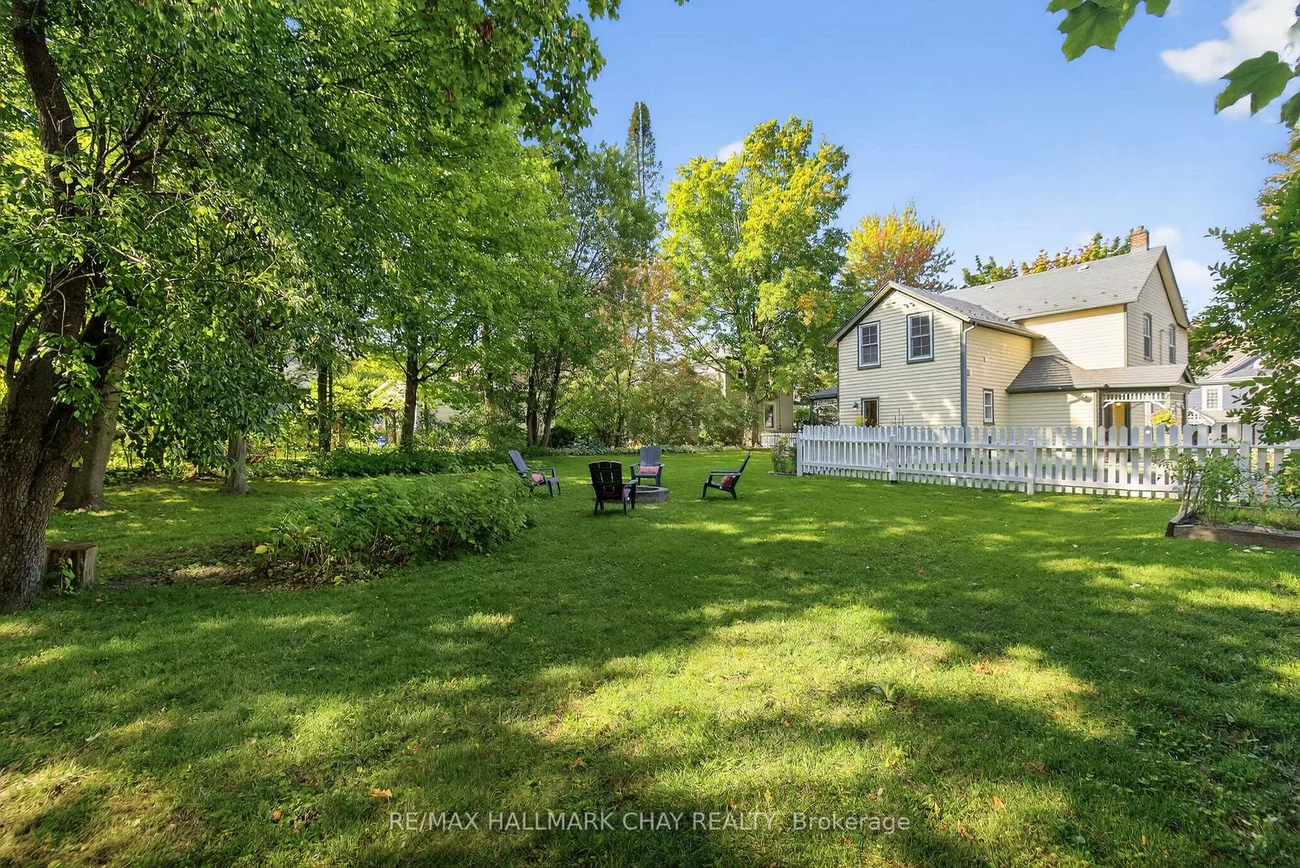 221, Prospect, Central Newmarket, Newmarket