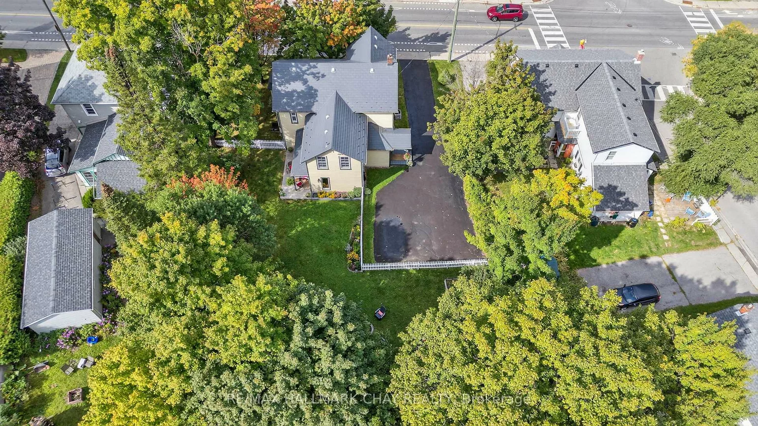 221, Prospect, Central Newmarket, Newmarket
