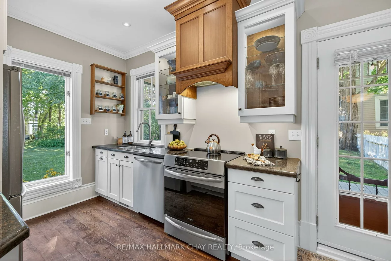 221, Prospect, Central Newmarket, Newmarket