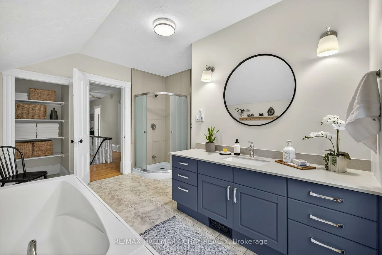 221, Prospect, Central Newmarket, Newmarket